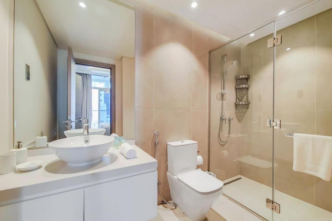Apartment One - Beautiful One Bedroom